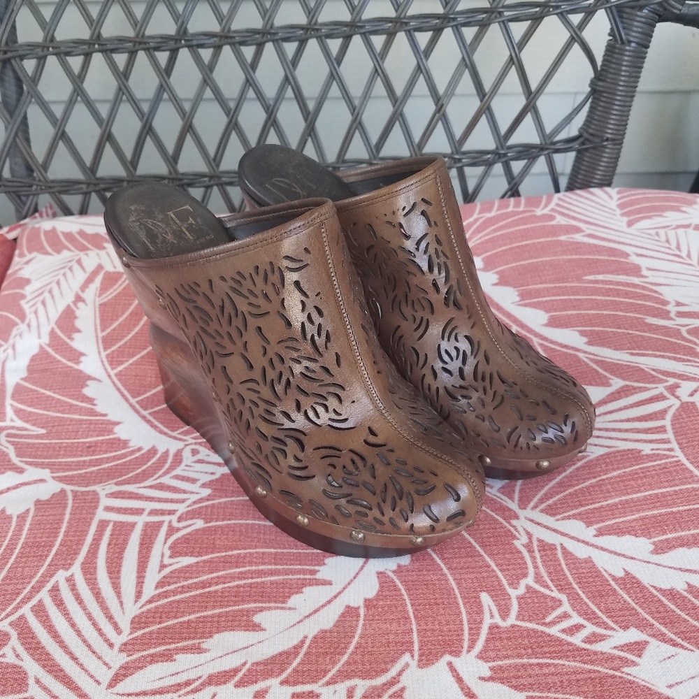Diane von Furstenburg Wedge Clogs size 6